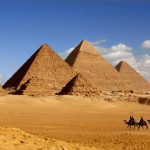 Les pyramides de Gizeh en Égypte